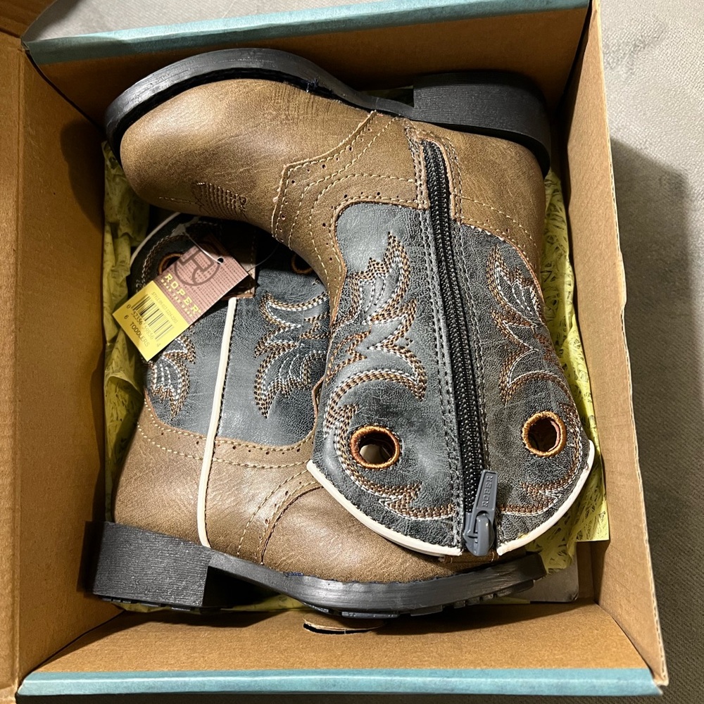Toddler, cowboy boots